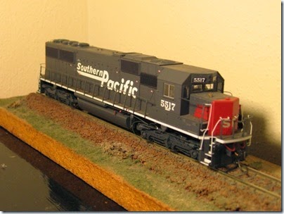 IMG_9459 Athearn SD50 Southern Pacific #5517 Before