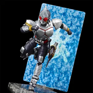 REVIEW Figure-rise Standard Kamen Rider Blade, Bandai