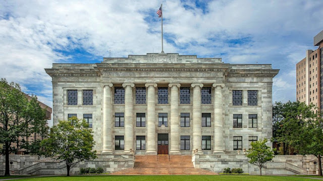 Harvard Medical School is 'Accused'