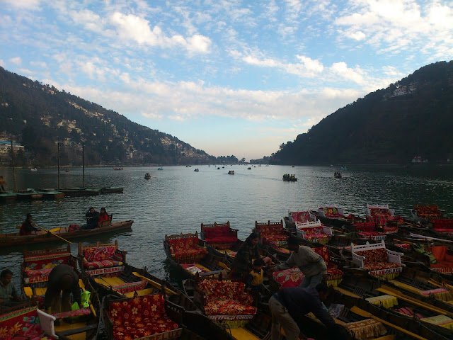 Why is Nainital/City of Lakes Famous Hill Station in India?