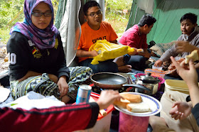 sarapan breakfast dalam khemah sanctuari ikan kelah sungai chiling sarapan breakfast dalam khemah sanctuari ikan kelah sungai chiling