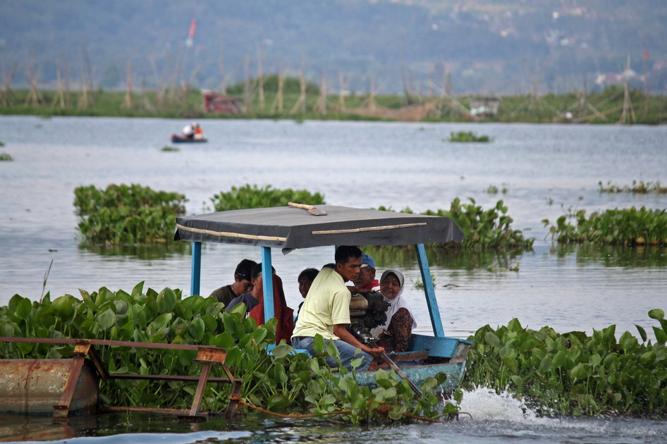 Wisata Alam Danau Rawa Pening Yang Indah - Hobi Wisata