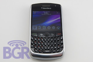 BlackBerry Curve 8900 Titanium Review