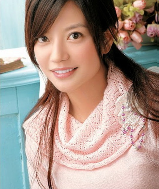 Beautiful Zhao Wei HD Wallpaper