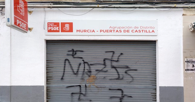 Aparecen pintadas fascistas en la Agrupación del PSOE Puertas de Castilla