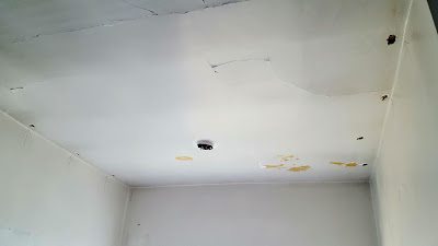 Cracked plaster kitchen ceiling