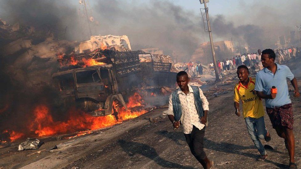 The towns  Bolu Bardi and Jalqi in Somalia are facing a new explosions because of al-Shabaab .  