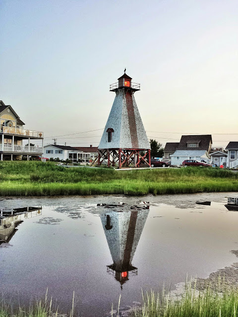 A Game of Lighthouses