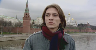 Антон Феоктистов на фоне Кремля