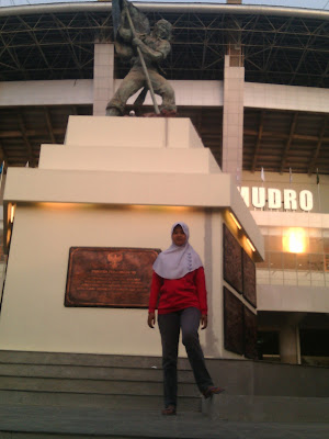 monumen perjuangan gunung lengis, satdion gelora joko samudro (GJS) Gresik