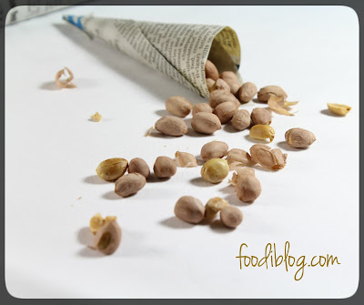 Salted Peanuts / Khari Sing / Falli - Foodi Blog