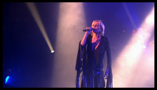 Patricia-KAAS-L-Aigle-Noir_Live_CRB_bscap027.jpg