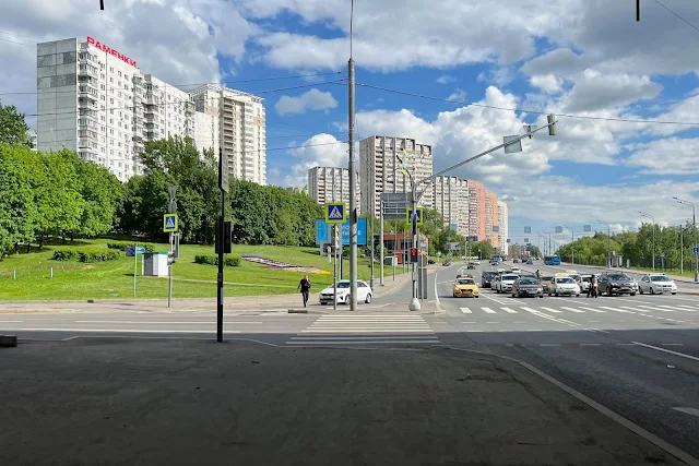 улица Лобачевского, Мичуринский проспект