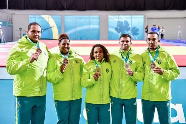 Brasil passa o México e assume o segundo lugar no quadro de medalhas do Pan 