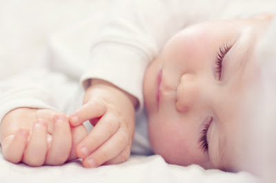 baby sleep طفل نائم