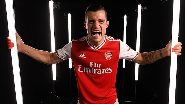 Granit Xhaka's birthday gift: permanent captain of Arsenal