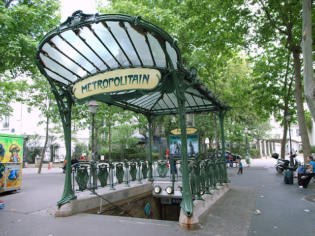 As estações de metrô mais bonitas e diferentes de Paris - Abbesses