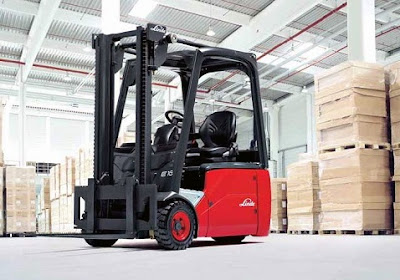 Xe nâng điện 3 bánh 1.2 tấn Linde E12