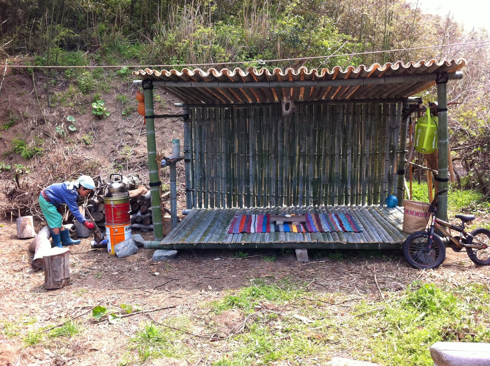 Kalavinkamusic 春休みの竹小屋制作