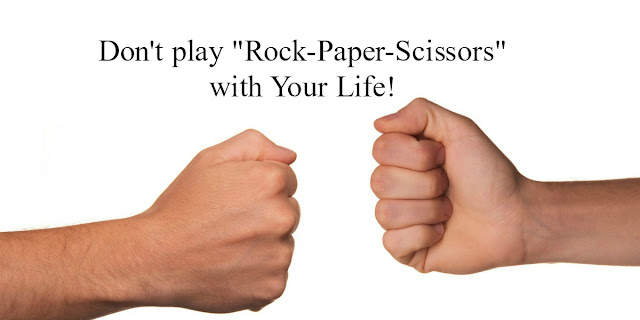 If you ever feel like you're playing "rock-paper-scissors" with you life, these 7 steps can help you discern God's will. #BibleLoveNotes #Bible