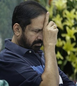 Congress suspends Kalmadi after CBI arrests him