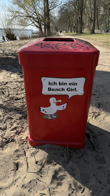 Aus Liebe zu Hamburg: Stadtreinigung Hamburg - Motive - Ich bin ein Beach Girl!