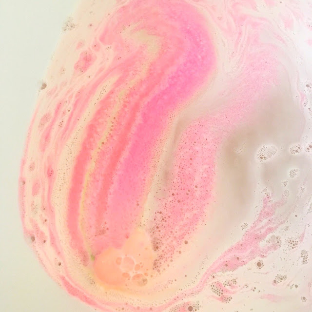 bath bomb when first in the water