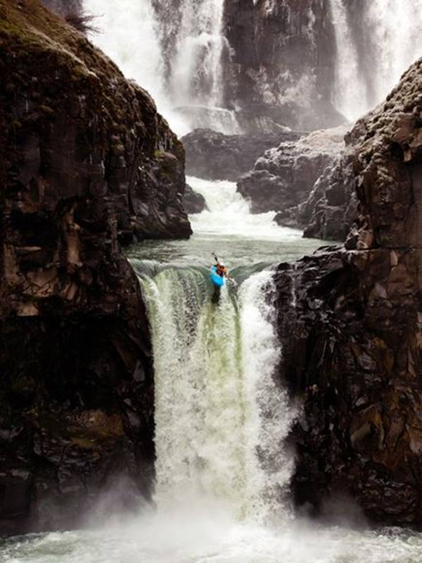 America’s 24 Best Adventure Towns Hood-River-Oregon