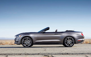 2015 Ford Mustang Convertible