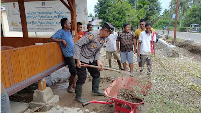 Personel Polres Pohuwato Dikerahkan Evakuasi Korban Banjir Wanggarasi