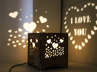 Valentine & Birthday Gift Light Emitting Love Night Lamp (Black)