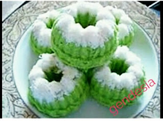 kue putu ayu