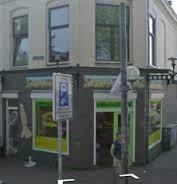 http://www.dutch-coffeeshops.com/coffeeshop-adresses/coffeeshops-utrecht/coffeeshop-black-white/