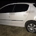Manejó en contramano por calle Saavedra, chocó tres autos estacionados y además se resistió a la policía. Todo con 17 años