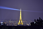 Non ci sono parole per descrivere l'emozione nel vedere la Torre Eiffel . (csc )