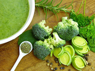 15 Minute Vegan Vegetable Soup Recipe