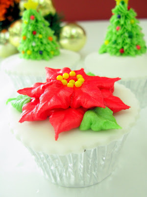 decorated cupcakes