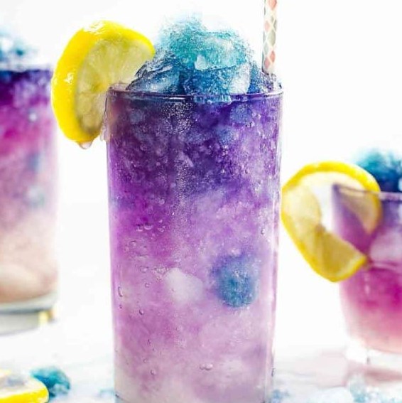 Color Changing Lemonade Slushie (Galaxy Lemonade Slushie) #Galaxydrink #Drinks Color Changing Lemonade Slushie (Galaxy Lemonade Slushie) #Galaxydrink #Drinks