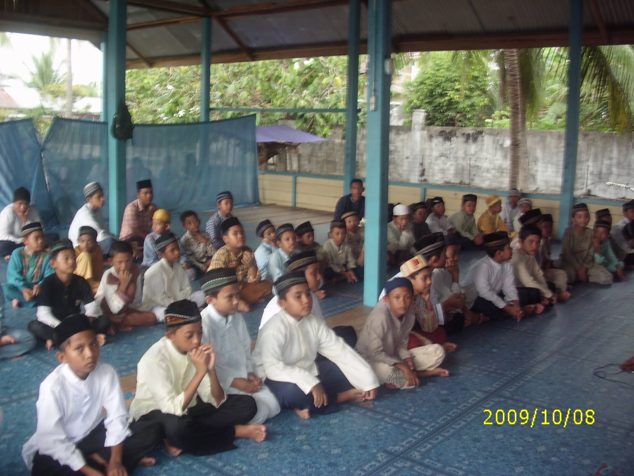 Penuntut Ilmu Dan Kesabaran Terhadap Kefakiran