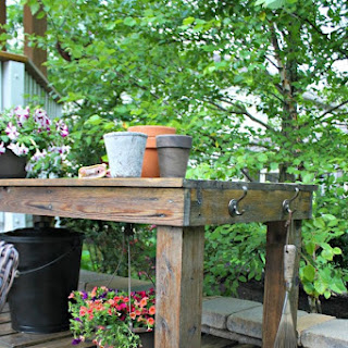 Easy Ways to Restore Worn Outdoor Furniture and Decor