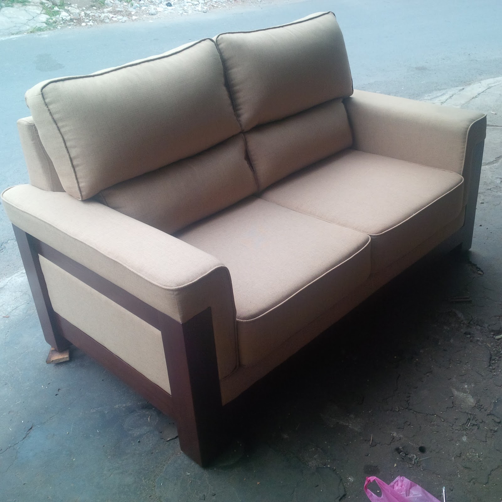 Service Sofa Murah DiSolo