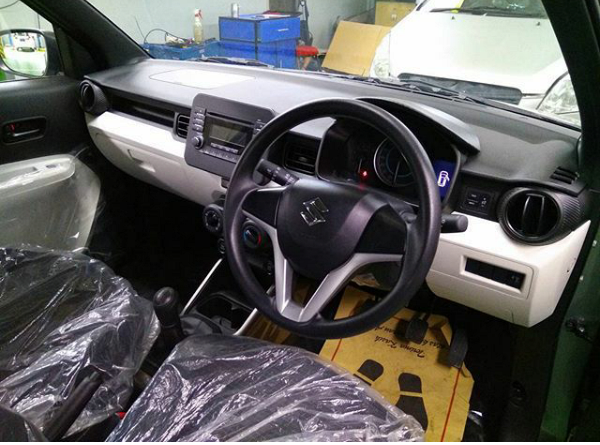 SUZUKI IGNIS GL ABU ABU INTERIOR