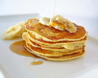 Banana Pikelets with Maple syrup