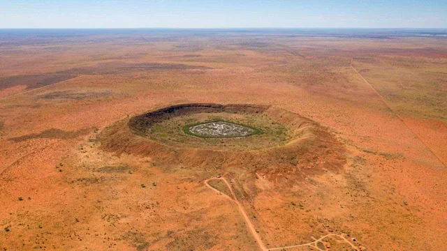 Gold miners discover 100 million-year-old meteorite crater Down Under