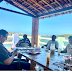 Porto do Mangue: Prefeito almoça com amigos e correligionários na orla da praia;  gestor ainda apresentou ações no ambiente de educação e na zona rural