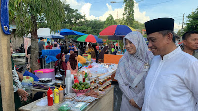 Bupati dan Ketua TP PKK Wajo Asyik Berbelanja di Pasar Kuliner Ramadhan