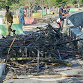 DLH Kota Bima Lakukan Kebersihkan Pantai Amahami | taroainfo