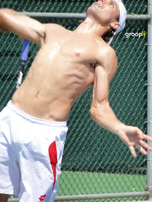 David Ferrer Shirtless at Cincinnati Open 2010