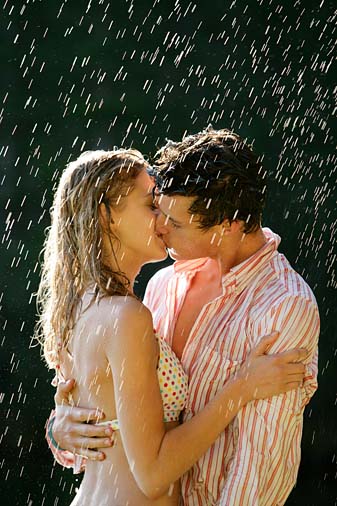 kissing in the rain