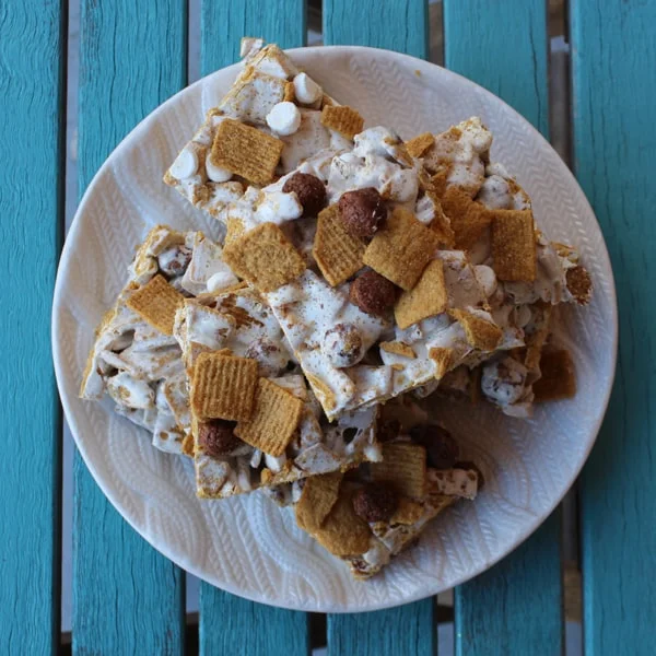 S'mores Bars Summertime Treat Recipe